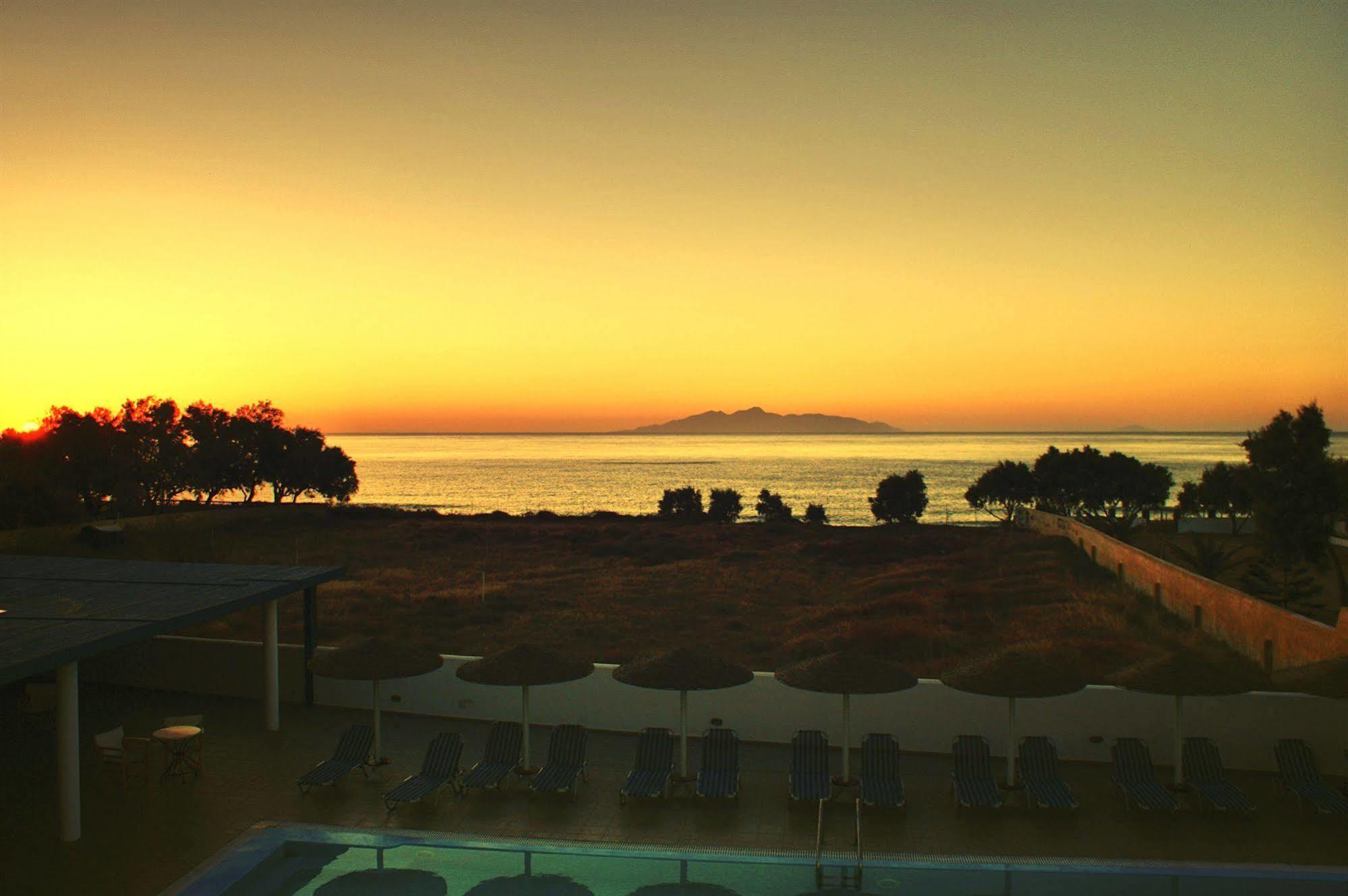 Blue Bay Villas Agia Paraskevi  Екстер'єр фото